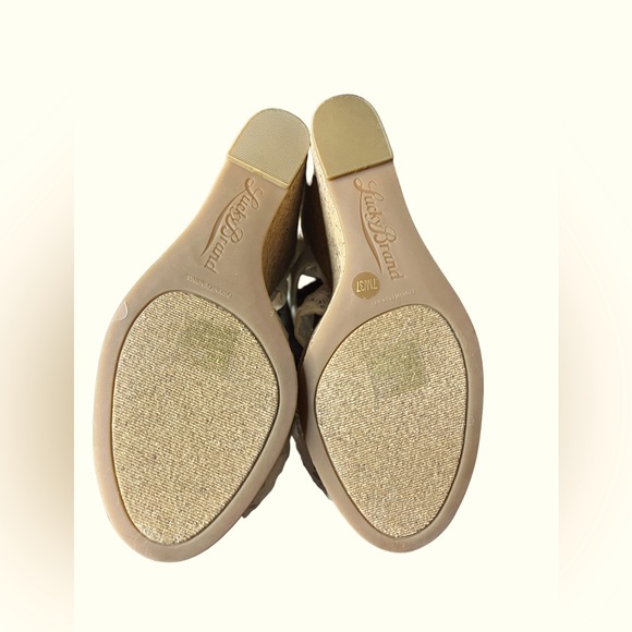 NEW! Lucky Ranette Wedges - Picture 4 of 11
